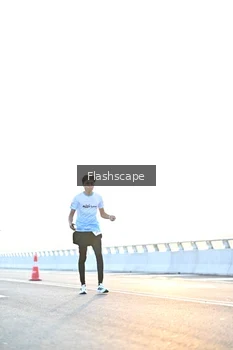 Runner Photo 2145430