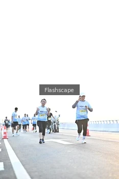 Runner Photo 2145514