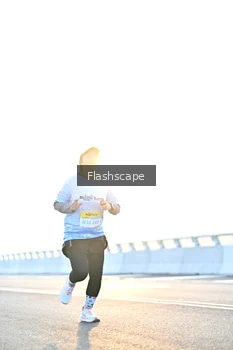 Runner Photo 2145540