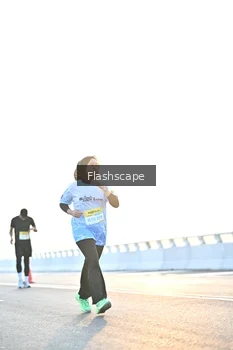 Runner Photo 2145580