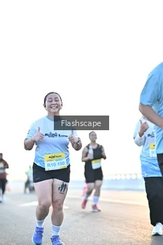 Runner Photo 2145710