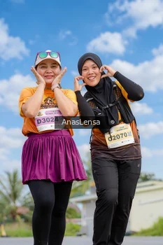 Runner Photo 2145755