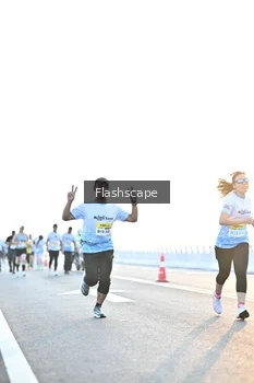 Runner Photo 2145772