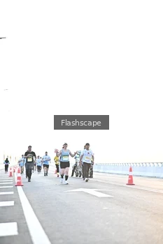 Runner Photo 2145783