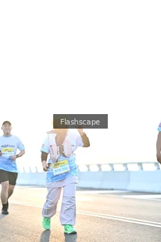Runner Photo 2145837