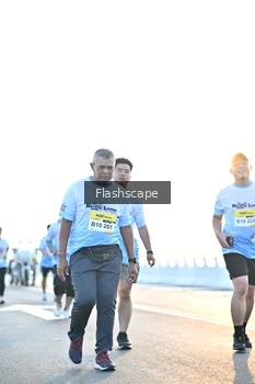 Runner Photo 2145848