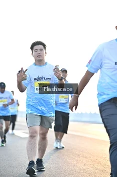 Runner Photo 2145856