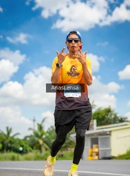 Runner Photo 2145858