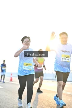 Runner Photo 2145870