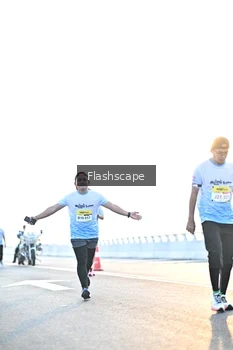 Runner Photo 2146030