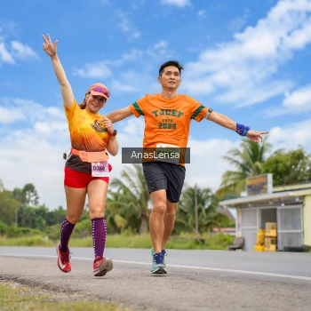 Runner Photo 2146085