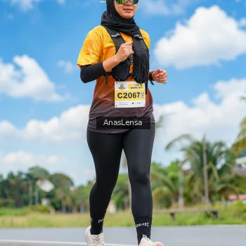 Runner Photo 2146100