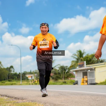 Runner Photo 2146170