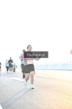 Runner Photo 2146244