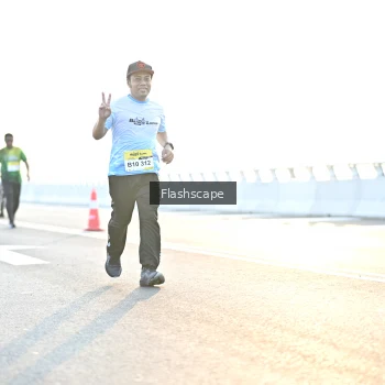 Runner Photo 2146320