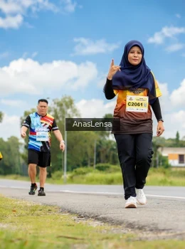 Runner Photo 2146452