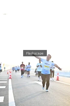 Runner Photo 2146564