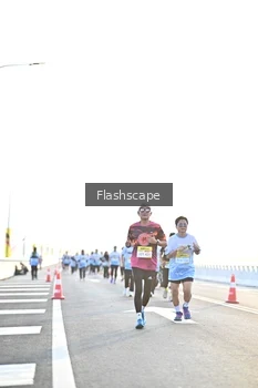 Runner Photo 2146593