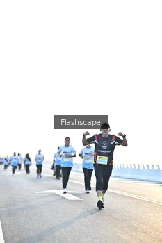 Runner Photo 2146595