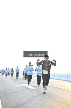 Runner Photo 2146605
