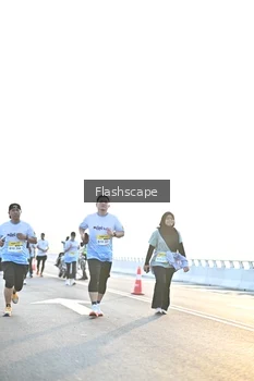 Runner Photo 2146669