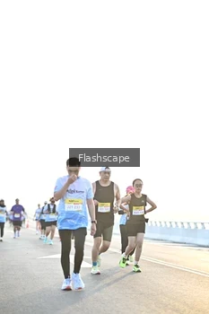 Runner Photo 2146745