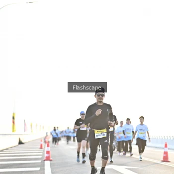 Runner Photo 2146930