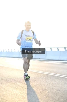 Runner Photo 2147082