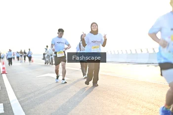 Runner Photo 2147128