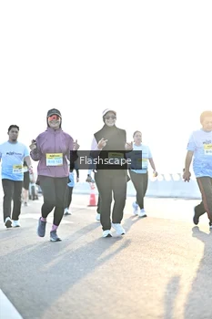 Runner Photo 2147358