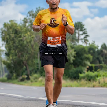 Runner Photo 2147440