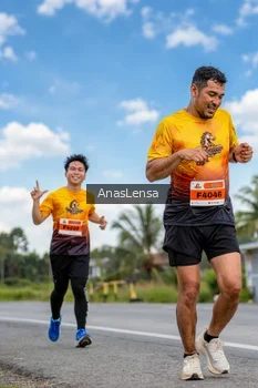 Runner Photo 2147472