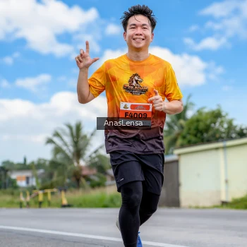 Runner Photo 2147498