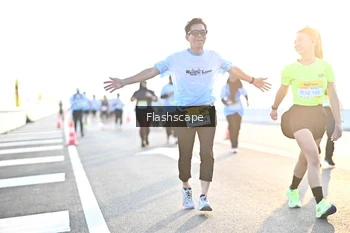Runner Photo 2147577