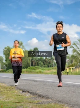 Runner Photo 2147620