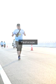 Runner Photo 2147722