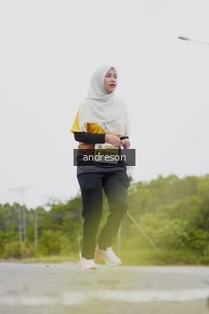 Runner Photo 2147780