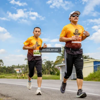 Runner Photo 2147801