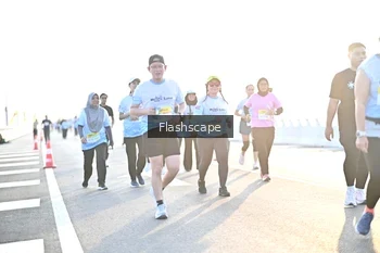 Runner Photo 2147855