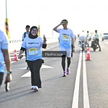 Runner Photo 2148215