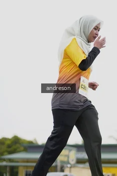 Runner Photo 2148364
