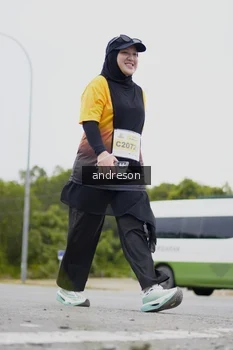 Runner Photo 2148519