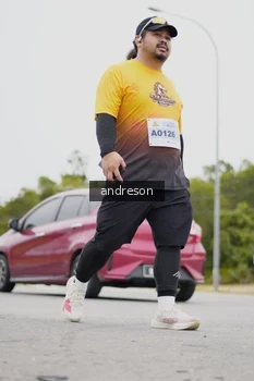 Runner Photo 2148725