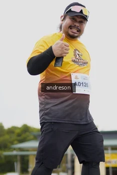 Runner Photo 2149001