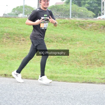 Runner Photo 2151055