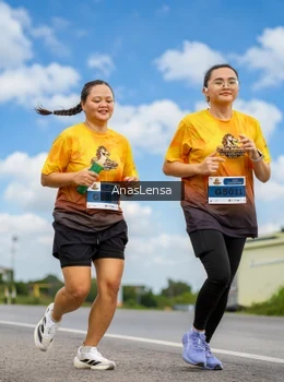Runner Photo 2151100