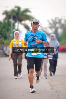 Runner Photo 2156256