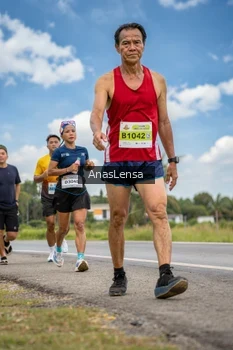 Runner Photo 2158024