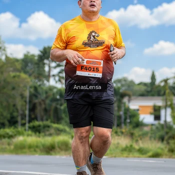 Runner Photo 2158342