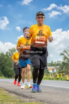 Runner Photo 2158447